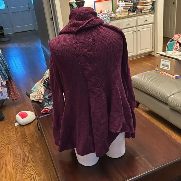 Sparrow (Anthropologie) burgundy women’s wool cardigan size small - Picture 2 of 4
